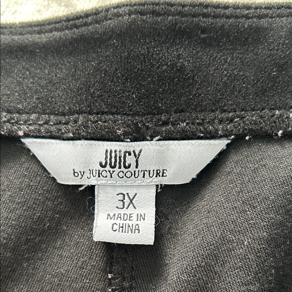 Juicy Couture Velvet Black Bike Shorts - Picture 3 of 4